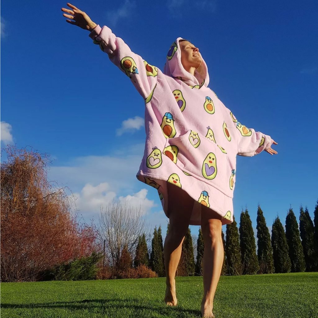 Personalized Adults Oversized Fleece Hoodie Blanket Cute Printing Kids Hooded Blanket Outdoor Indoor Thich Fleece Pullover