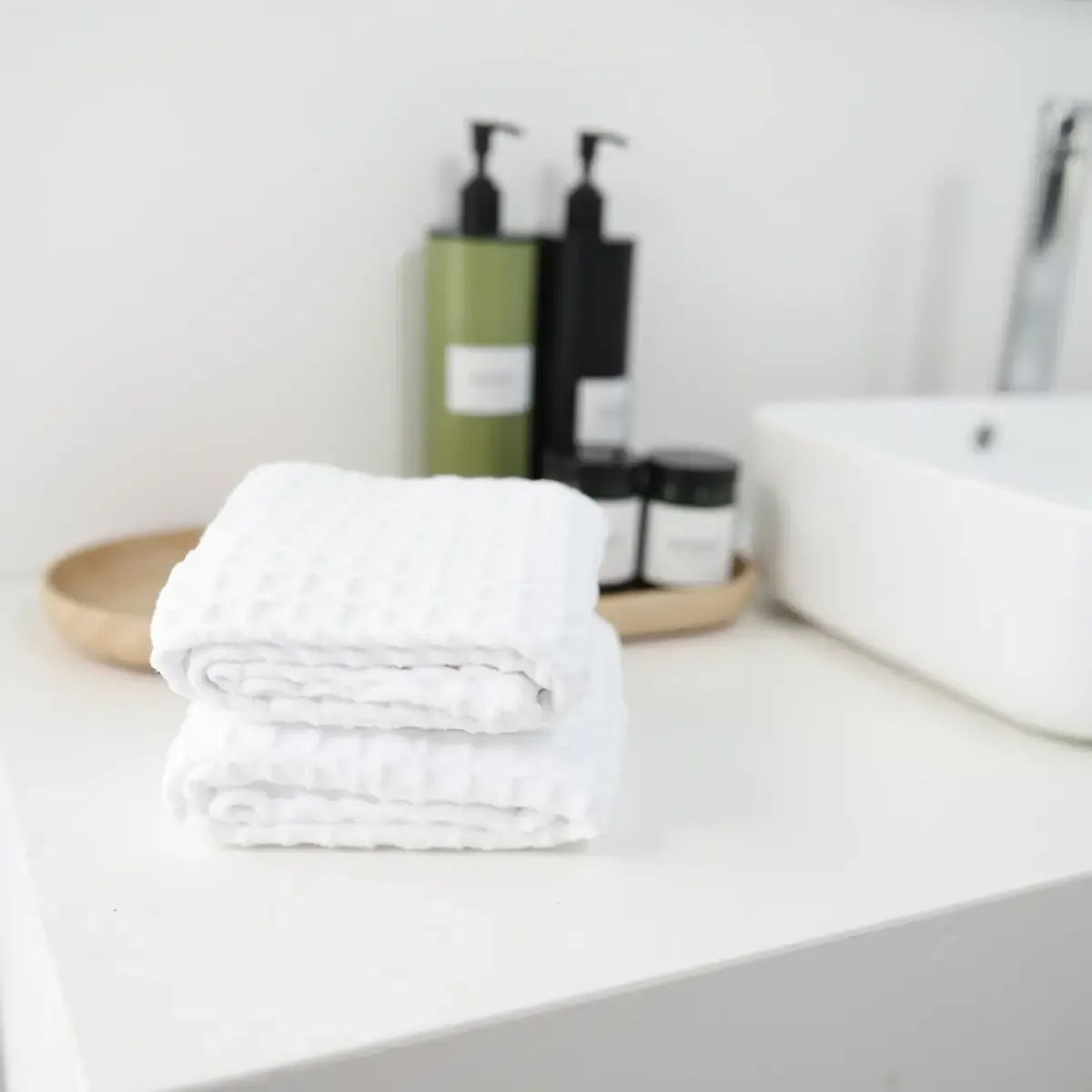Custom waffle hand towel OEM wholesale spa hotel